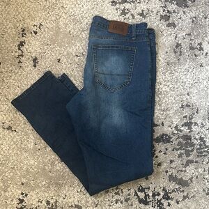 Izod Men's Straight fit Denim Jeans